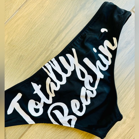 NEW! Victoria’s Secret Totally Beachin’ Cheeky Hipster Swim Bikini Bottoms - Picture 8 of 13